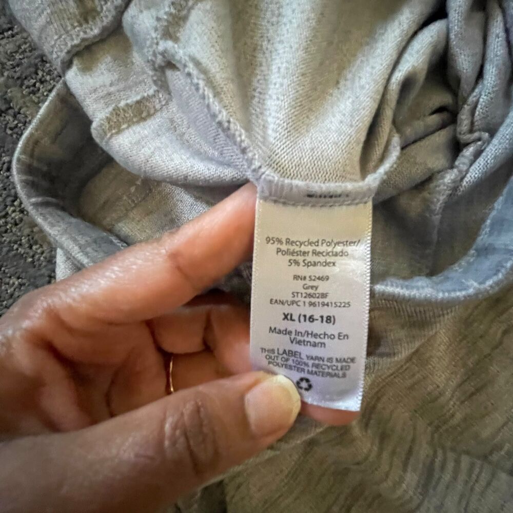 Secret Treasures Womens Size XL (16-18) Heather Gray Cropped Jogger Pants Lounge - Picture 5 of 8
